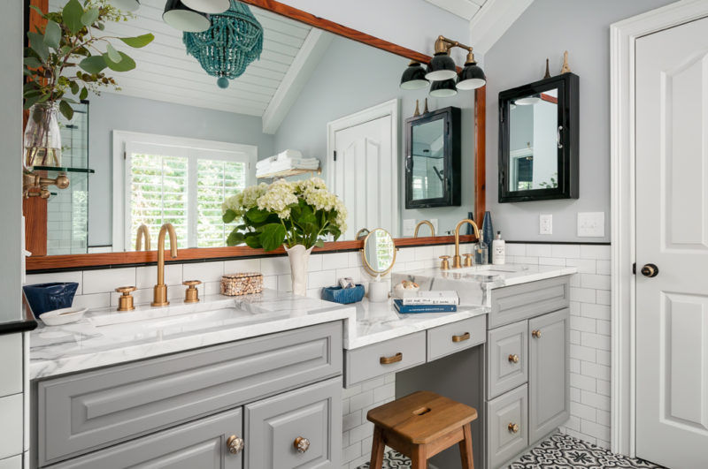 Eclectic styled master bathroom