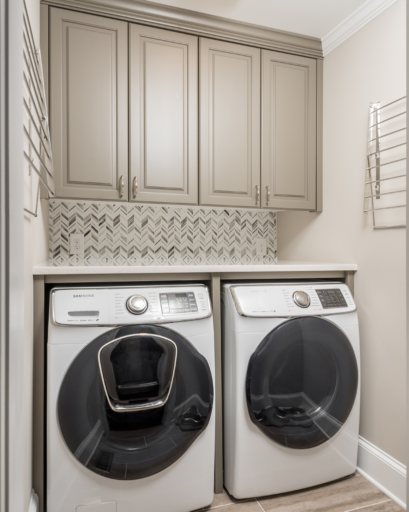 5 Must-Have Laundry Rooms Features