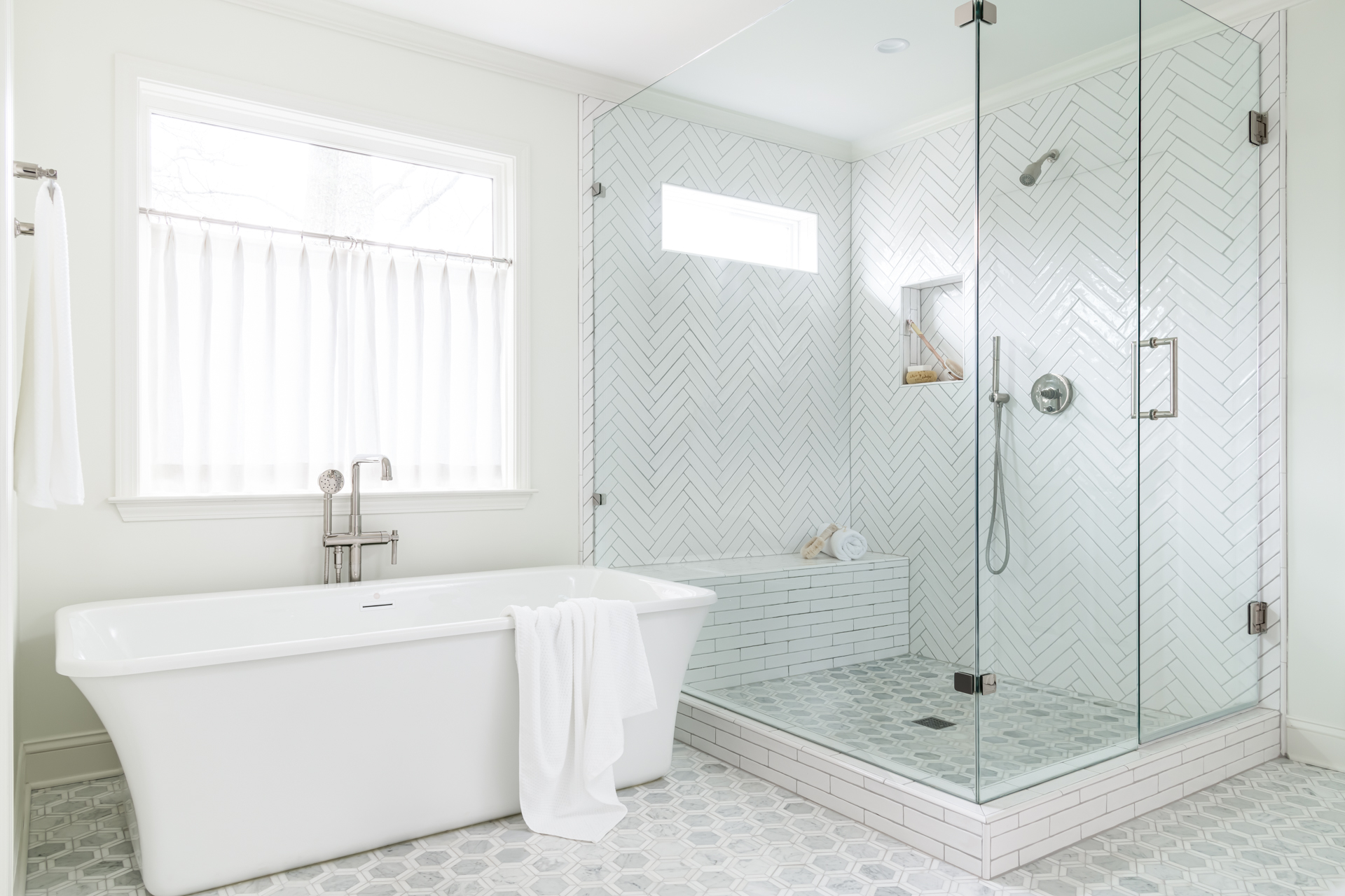 Transforming Your Primary Suite Bathroom into your Home Oasis