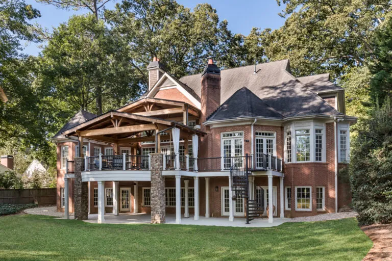 Elegant home with spacious outdoor area