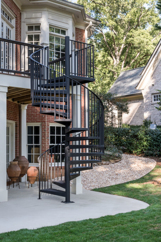 outdoor spiral staircase in Sandy Springs, Georgia