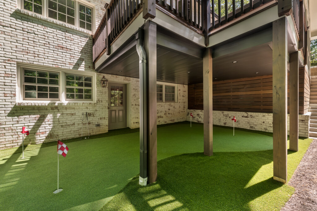 home putting green in sandy springs Georgia